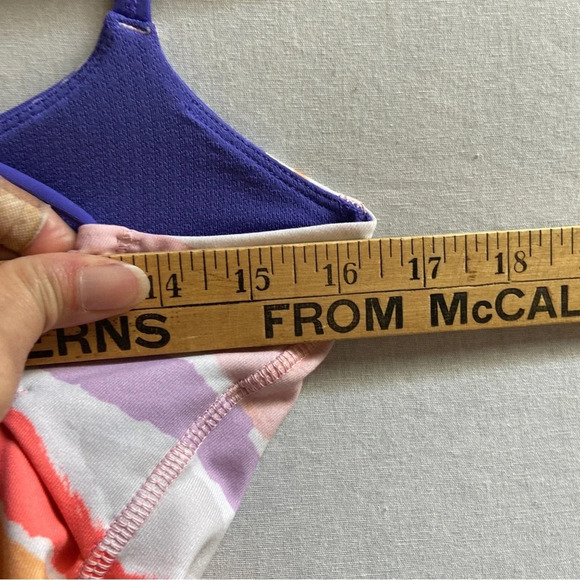 Lululemon Athletica  Dancing Warrior Tank Top Bleacher Stripe White Iris Sz 6 - Picture 13 of 13